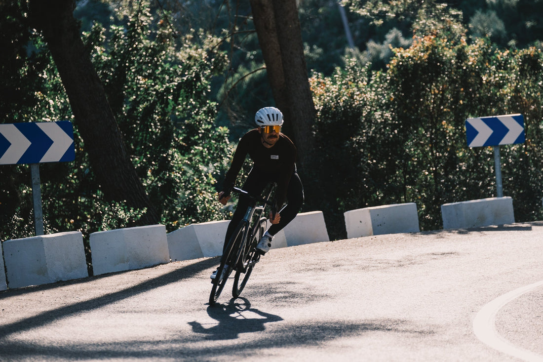 Elevate Cold-Weather Cycling with Label Collective Thermal Jerseys - Label Collective
