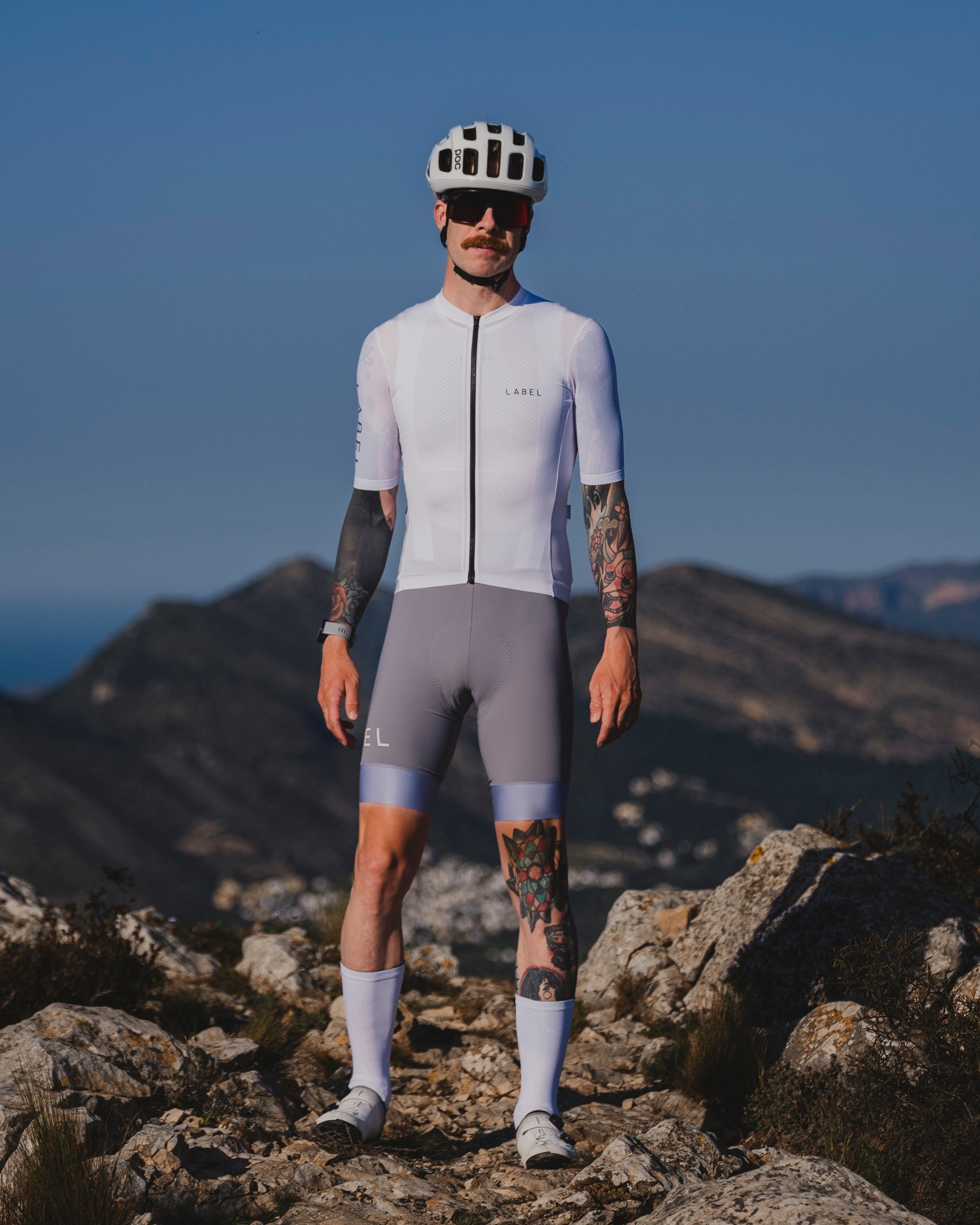Essentals Jersey - White - Label Collective