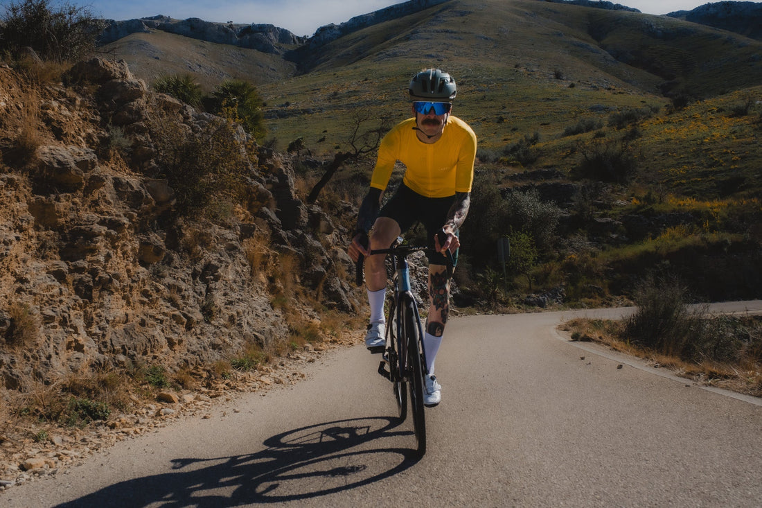 How to Build Your Summer Cycling Kit: A Complete Checklist for Road Cyclists - Label Collective