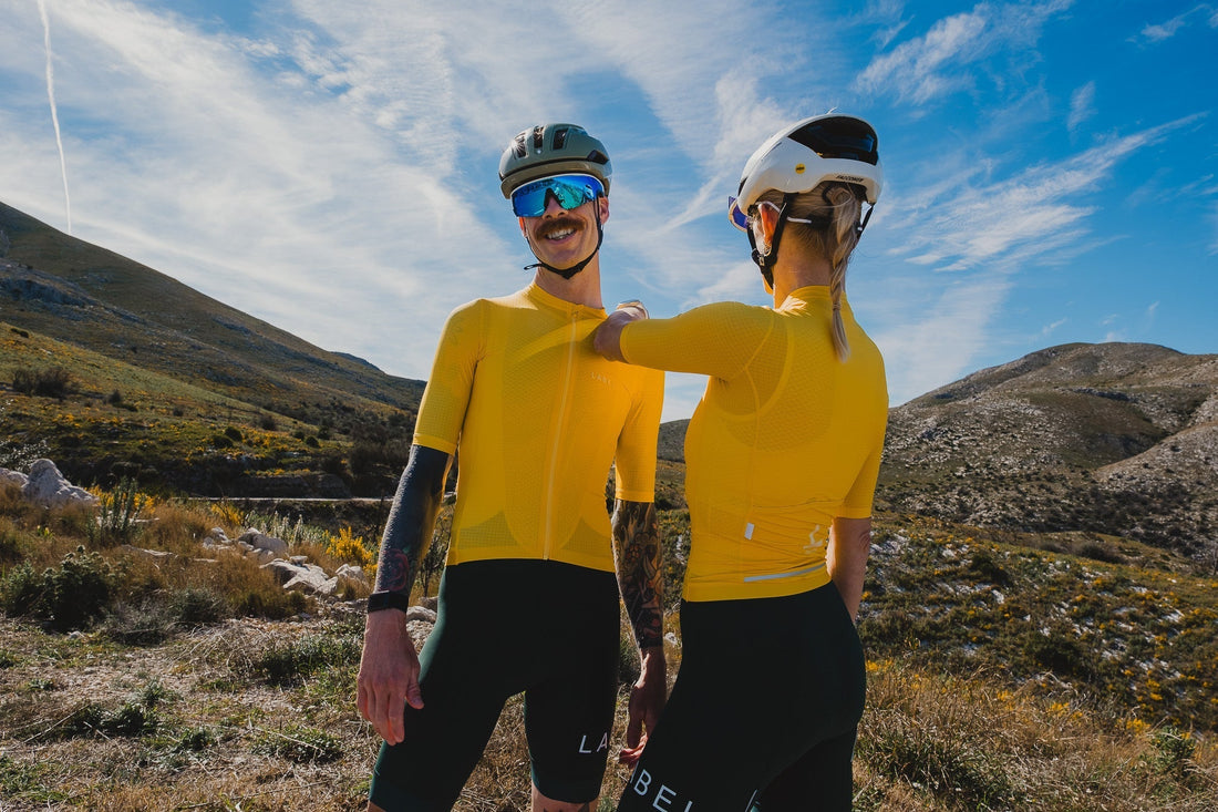 The Best Fabrics for Summer Cycling Kit: What to Look for in Hot Weather - Label Collective