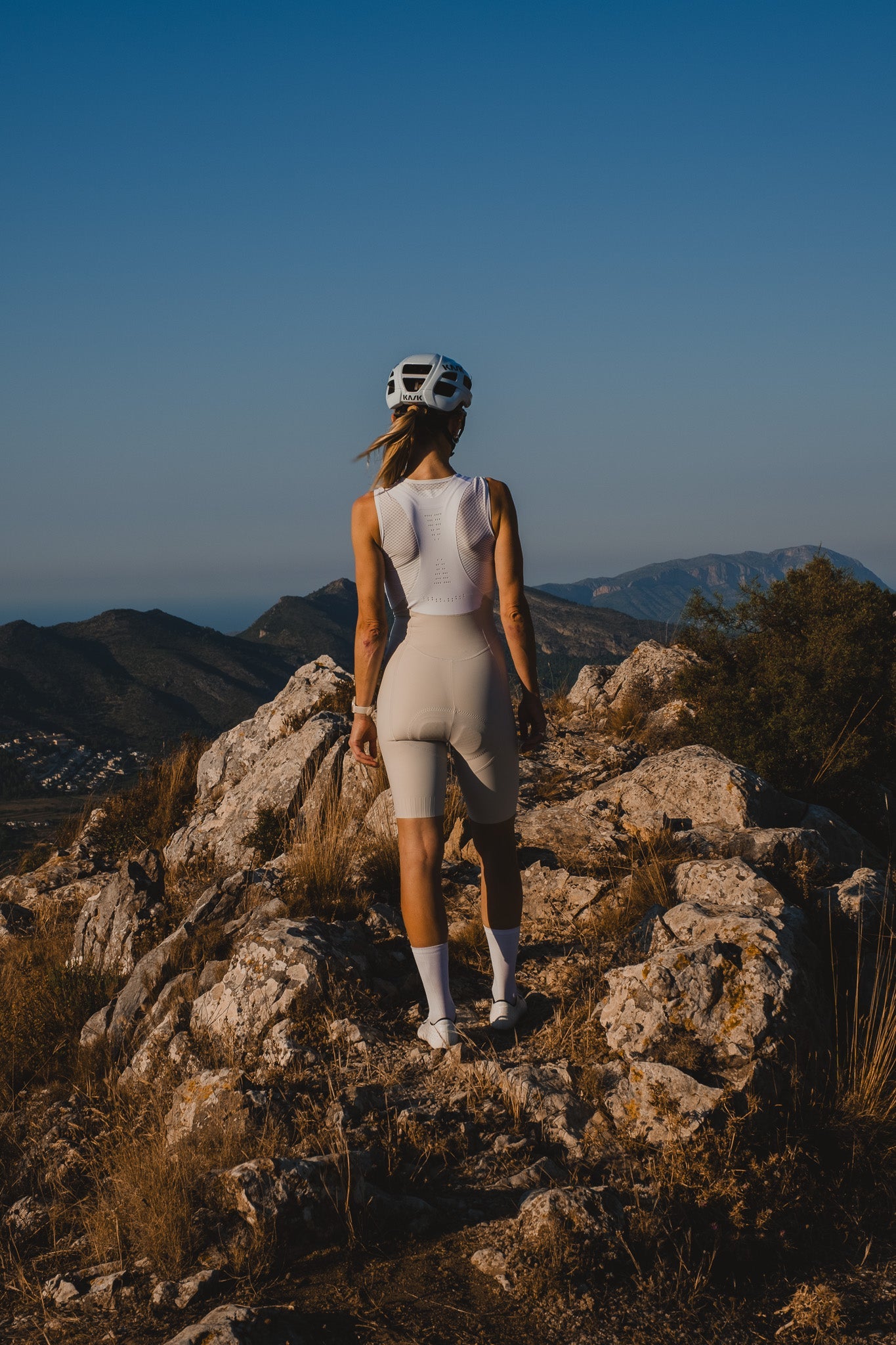 Aero Women’s Bib Shorts - Sand - Label Collective